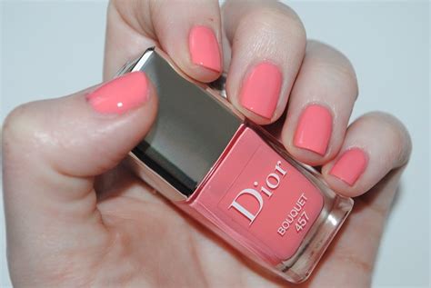 dior trianon nail